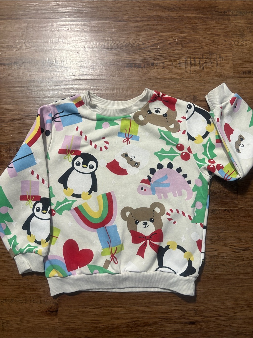 H&M White Kids Holiday Animal Print Sweatshirt with Multicolor Motifs